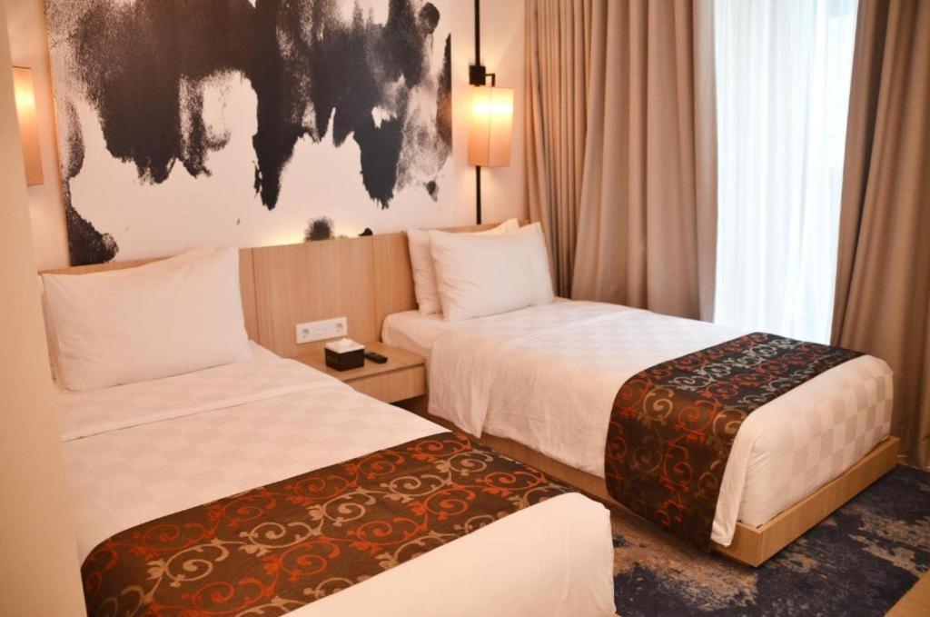 בקאסי Louis Kienne Cikarang Hotel & Service Apartment מראה חיצוני תמונה