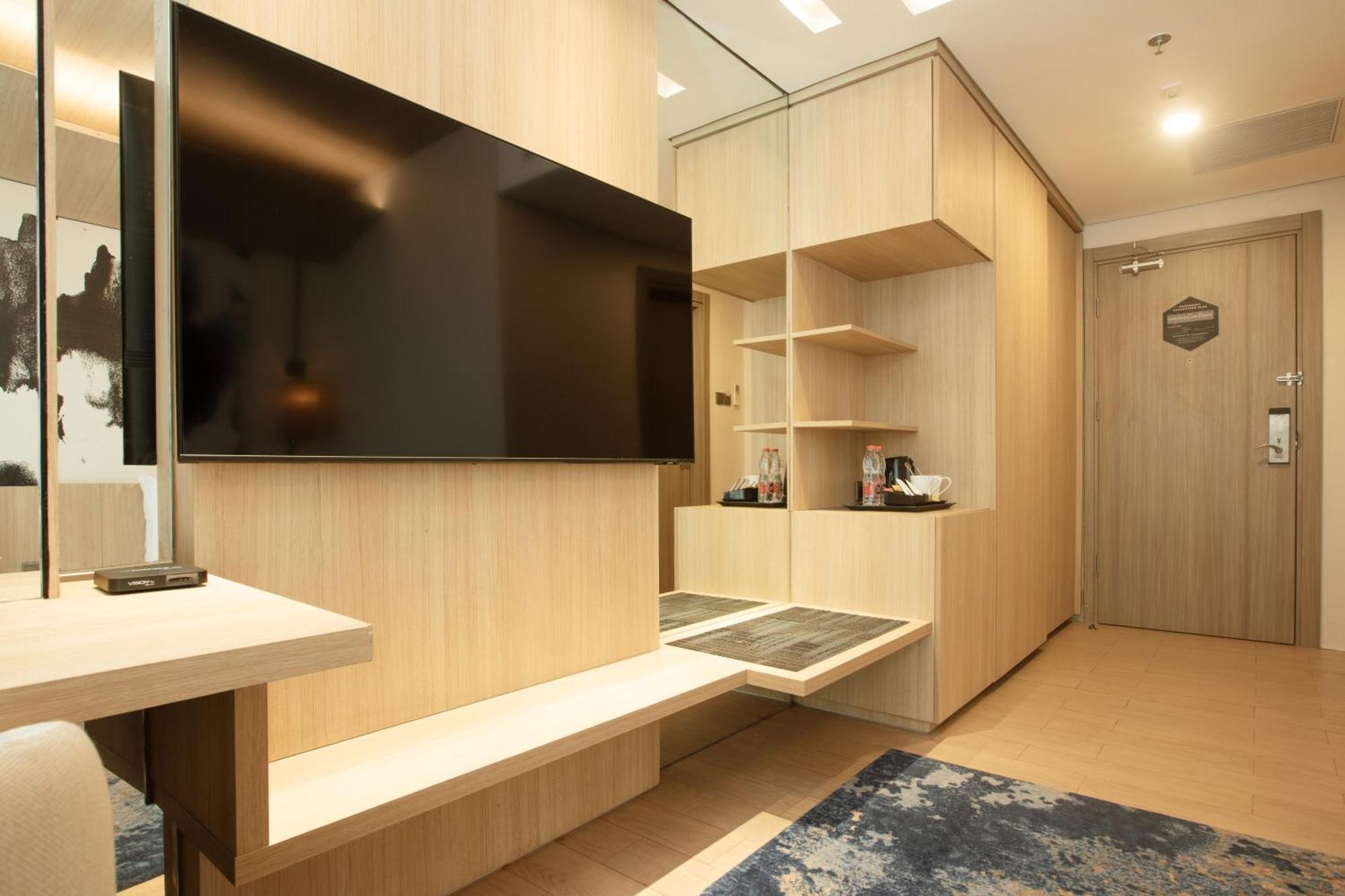 בקאסי Louis Kienne Cikarang Hotel & Service Apartment מראה חיצוני תמונה
